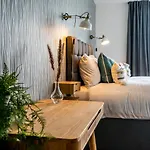 Heights @ Ryedale House 约克