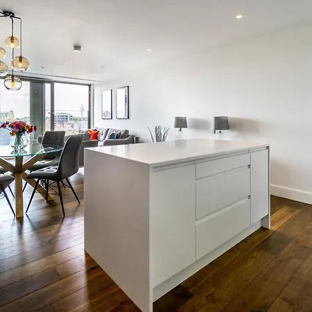 Апартаменты Heights @ Ryedale House *