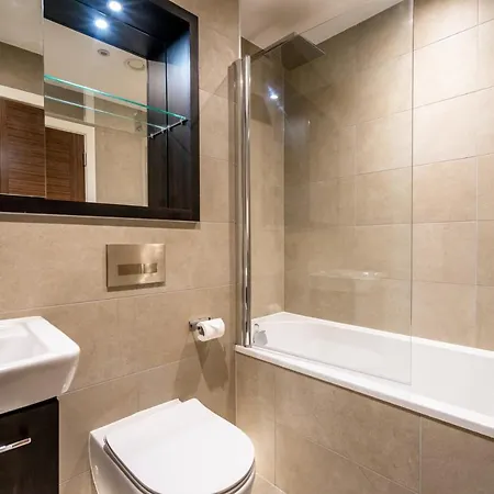 Апартаменты Heights @ Ryedale House